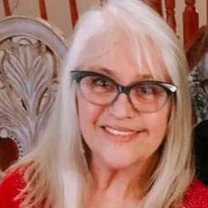 Meet your Posher, Joanne